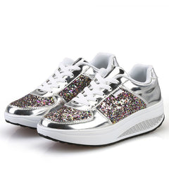 Women Casual Glitter Shoes Mesh Flat Shoes Ladies Sequin Vulcanized Shoes Lace Up Sneakers Outdoor Sport Running Shoes 2022