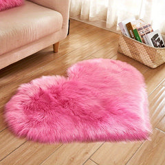1pc Heart-Shaped Plush Rug - Soft and Fluffy Carpet for Living Room, Bedroom, and Sofa - Perfect Home and Room Decor